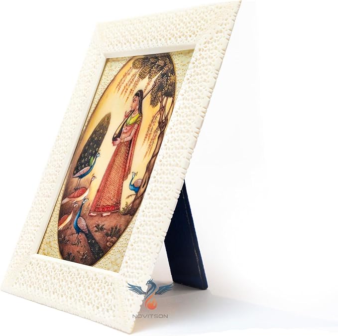 Laspera Pearl Frame – Animal Bone Photo Frame Handcrafted Off-White  | Elegant Decorative for Home & Office Display